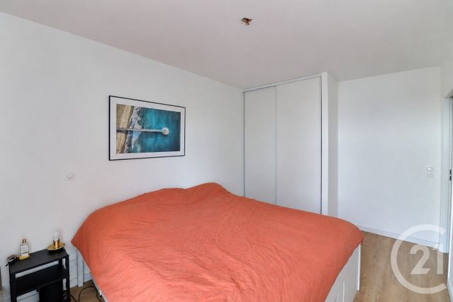 Appartement T3 à vendre - 3 pièces - 60.75 m2 - BORDEAUX - 33 - AQUITAINE - Century 21 Talent Immobilier