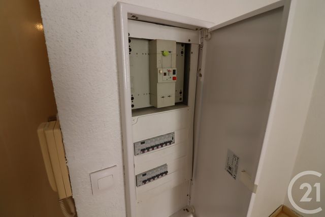 Appartement F1 à vendre - 1 pièce - 30.23 m2 - BORDEAUX - 33 - AQUITAINE - Century 21 Talent Immobilier