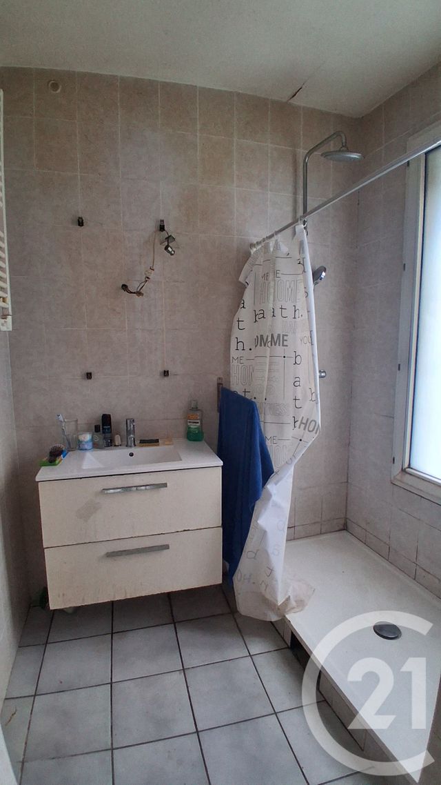 Appartement T1 à vendre - 1 pièce - 31.87 m2 - BORDEAUX - 33 - AQUITAINE - Century 21 Talent Immobilier