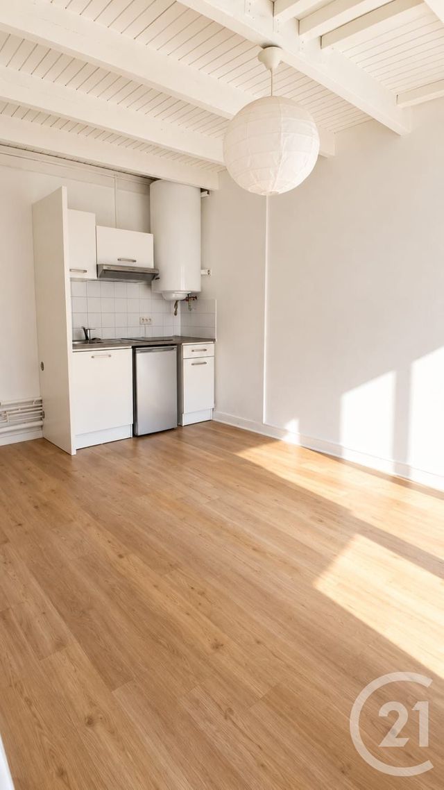 Appartement T2 à vendre - 2 pièces - 26.0 m2 - BORDEAUX - 33 - AQUITAINE - Century 21 Talent Immobilier