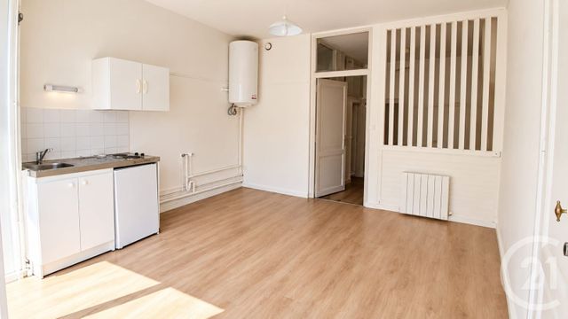 Appartement T1 à vendre - 1 pièce - 30.6 m2 - BORDEAUX - 33 - AQUITAINE - Century 21 Talent Immobilier