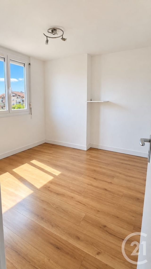 Appartement T3 à vendre - 3 pièces - 60.0 m2 - BORDEAUX - 33 - AQUITAINE - Century 21 Talent Immobilier